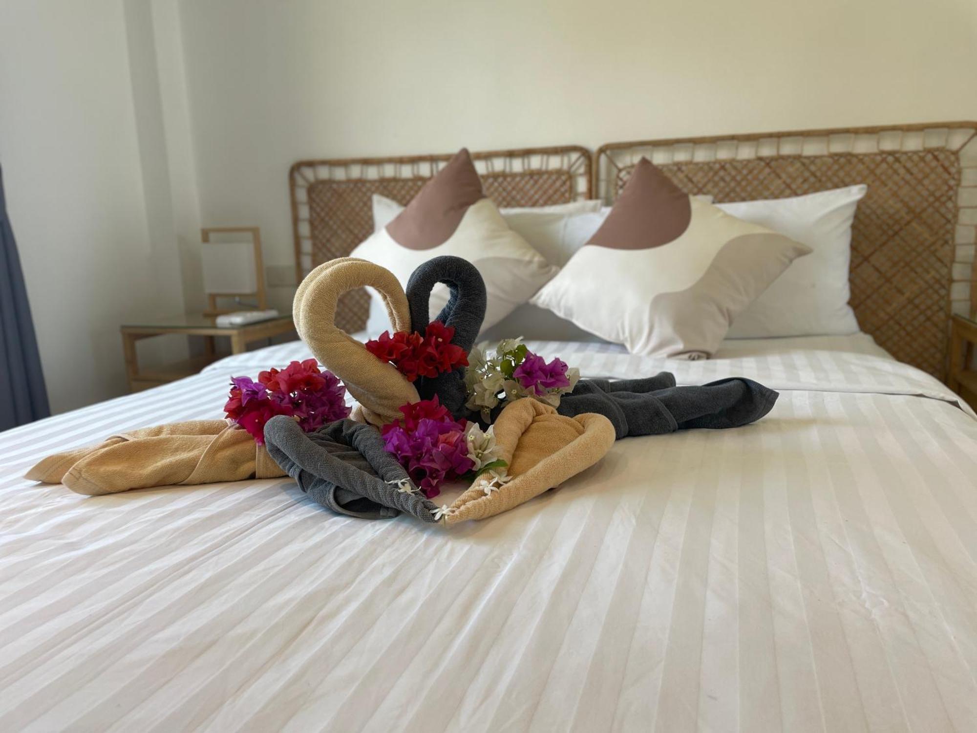 Baan Saint-Tropez Seaview Villas Kata Beach المظهر الخارجي الصورة