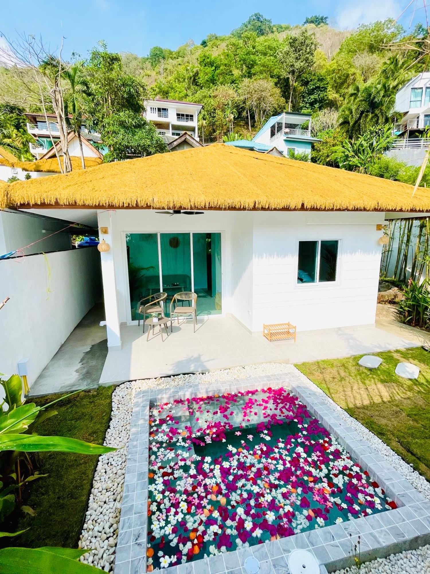 Baan Saint-Tropez Seaview Villas Kata Beach المظهر الخارجي الصورة