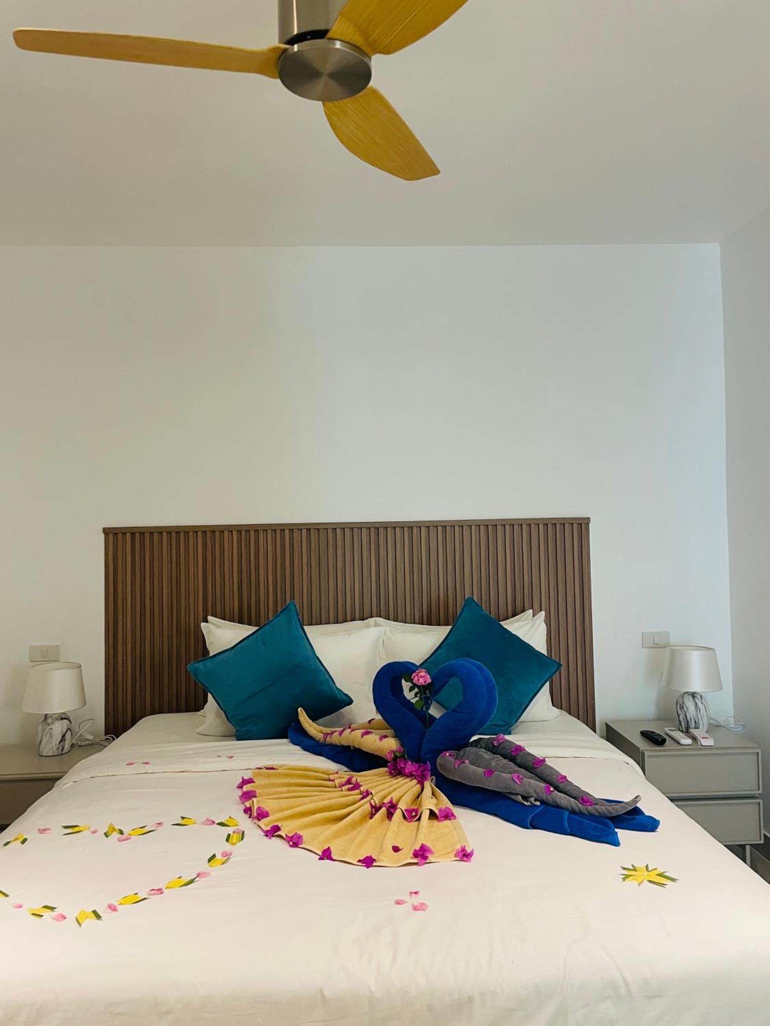Baan Saint-Tropez Seaview Villas Kata Beach المظهر الخارجي الصورة