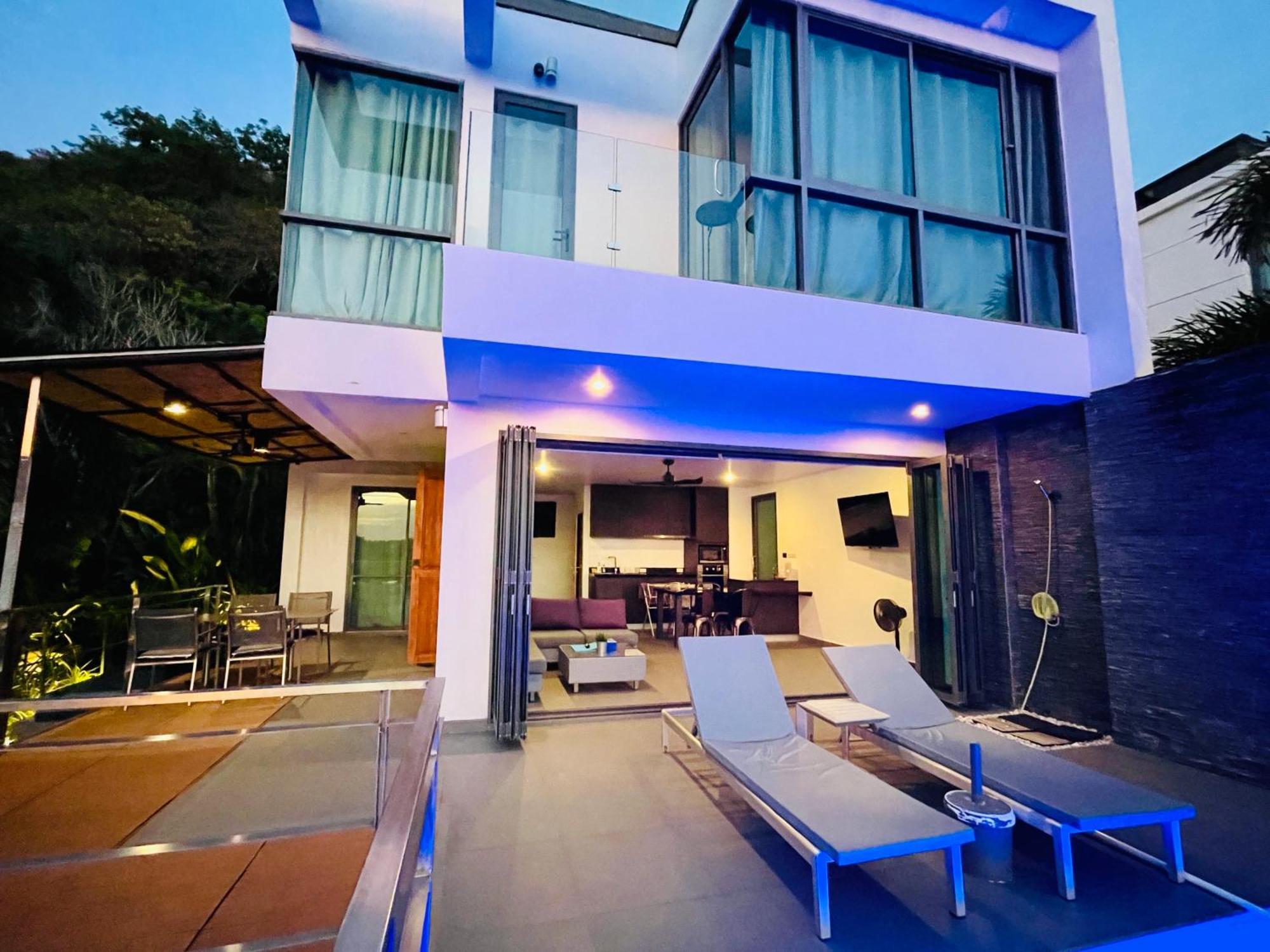 Baan Saint-Tropez Seaview Villas Kata Beach المظهر الخارجي الصورة