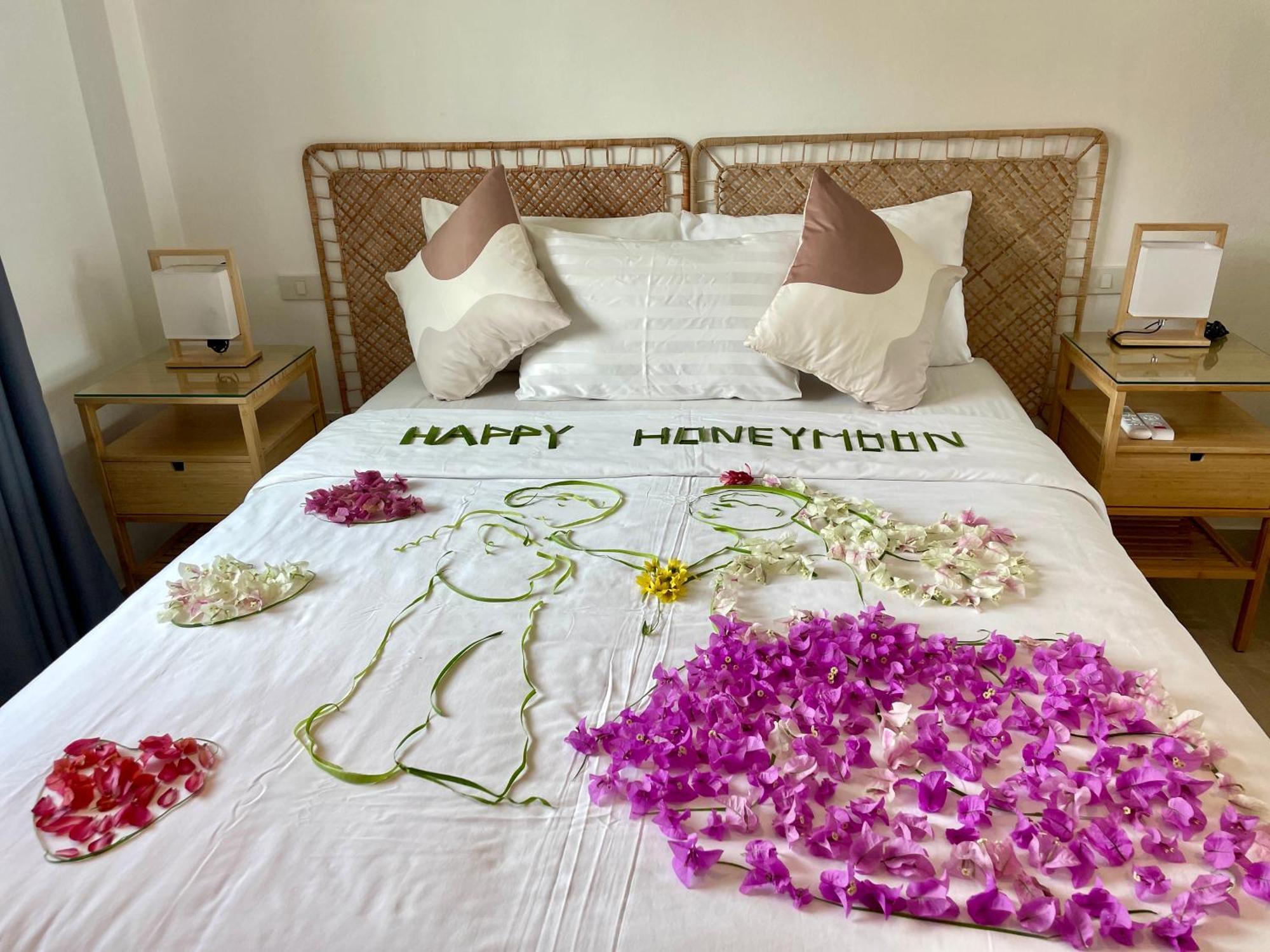 Baan Saint-Tropez Seaview Villas Kata Beach المظهر الخارجي الصورة